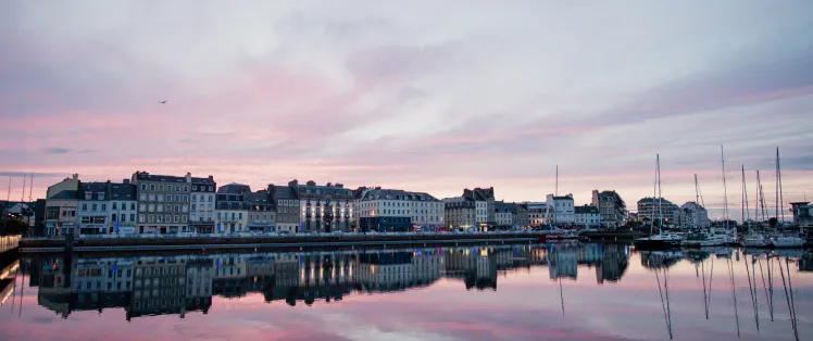 Port_de_Cherbourg_-_Bassin_du_Commerce_-_Marie-Anais_Thierry-Marie-Anais_Thierry.jpg